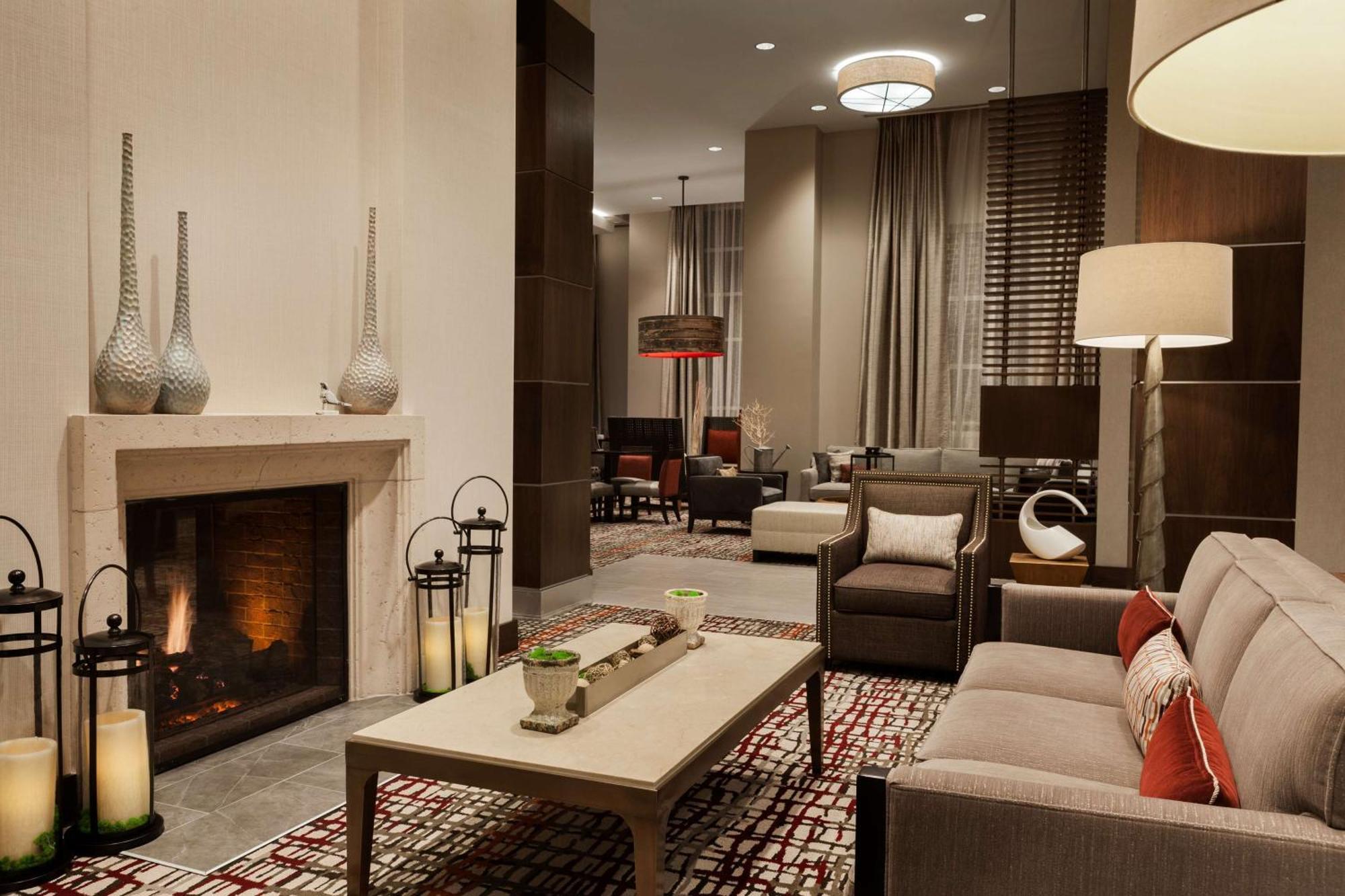 Hilton Garden Inn Charlotte Southpark Buitenkant foto